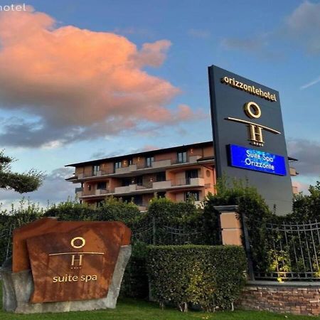 Hotel Orizzonte ラーゴ・パトリア エクステリア 写真